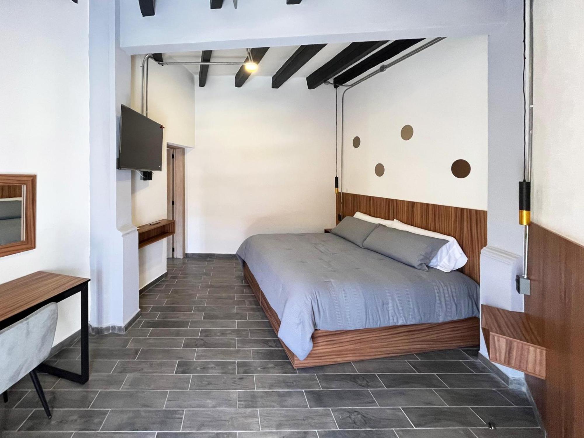 Eonia Hotel Атлиско Екстериор снимка